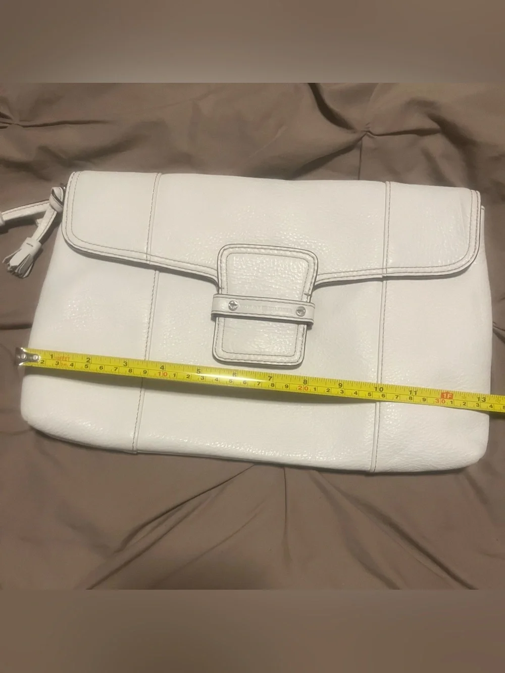 Tommy Hilfiger elegant white